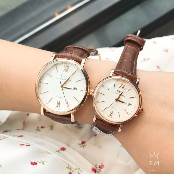 montre de luxe montres mouvement watches mens womens watch leather strap designer couple pair watch moon phase 24h zf factory, Slivery;brown
montre de luxe montres mouvement watches mens womens watch leather strap designer couple pair watch moon phase 24h zf factory, Slivery;brown