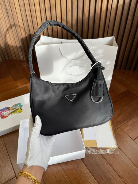 ggs louiseity 1 viutonity lvs handbag 10 women nylon for women's designer shoulders shoulder hobo re-edition bags tote color pdong
ggs louiseity 1 viutonity lvs handbag 10 women nylon for women's designer shoulders shoulder hobo re-edition bags tote color pdong
