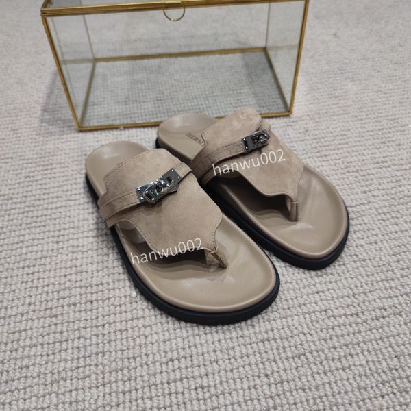 2022 designers womens slippers slide fashion luxurys summer beach slipper rubber flats sandals loafers gear bottoms mens sliders size35-45 f, Black
2022 designers womens slippers slide fashion luxurys summer beach slipper rubber flats sandals loafers gear bottoms mens sliders size35-45 f, Black