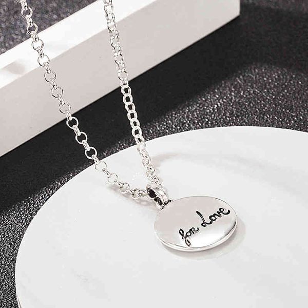 2023 designer new jewelry fashion tiger head round brand sterling silver necklace for men and women lovers fashion pearl chain hip hop, Black
2023 designer new jewelry fashion tiger head round brand sterling silver necklace for men and women lovers fashion pearl chain hip hop, Black
