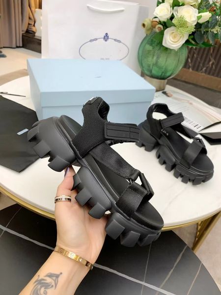 designer sandals foam rubber women sandal fashion platform slides triangle metal slippers retro beach loafers round toe sandal with box, Black
designer sandals foam rubber women sandal fashion platform slides triangle metal slippers retro beach loafers round toe sandal with box, Black