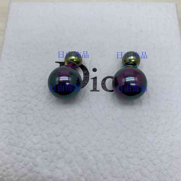 factory outlet new letter size pearl earrings temperament front and back two wear fashion earrings, Golden
factory outlet new letter size pearl earrings temperament front and back two wear fashion earrings, Golden
