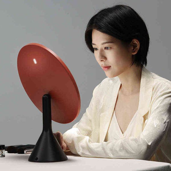 factory outlet muid intelligent makeup mirror desklarge round girls' dressing net red beauty led fill light
factory outlet muid intelligent makeup mirror desklarge round girls' dressing net red beauty led fill light