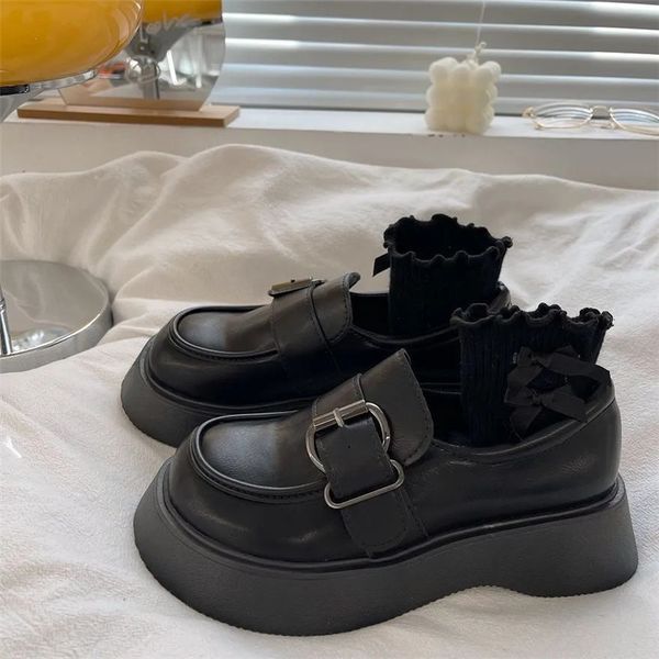 harajuku chunky wedges mary jane shoes gothic platform demonia lolita flats women fashion patent leather round toe loafers 2022 0613, Black
harajuku chunky wedges mary jane shoes gothic platform demonia lolita flats women fashion patent leather round toe loafers 2022 0613, Black
