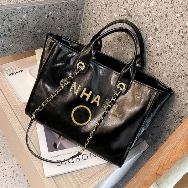women's luxury fashion handbags evening bags ch designer metal letter badge tote bag small mini body leather beach handbag large female
women's luxury fashion handbags evening bags ch designer metal letter badge tote bag small mini body leather beach handbag large female