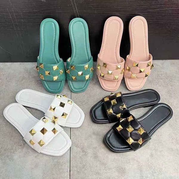 with box beach designer women rivet slipper rubber sandals slide gear bottoms striped sandal causal non-slip summer huaraches flip flops, Black
with box beach designer women rivet slipper rubber sandals slide gear bottoms striped sandal causal non-slip summer huaraches flip flops, Black