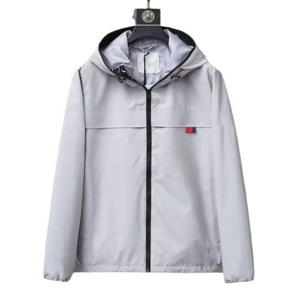 luxury mens jacket hooded super light thin shoulder logo classic letters fashionable men coat, Black;brown
luxury mens jacket hooded super light thin shoulder logo classic letters fashionable men coat, Black;brown