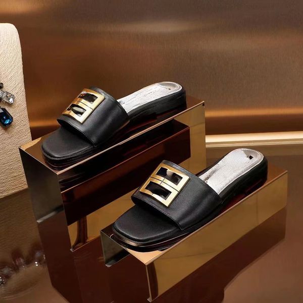 2022 summer new five-color flat slippers op32 classic square heel hollow open-toe comfortable casual wear versatile fashion beach shoes, Black
2022 summer new five-color flat slippers op32 classic square heel hollow open-toe comfortable casual wear versatile fashion beach shoes, Black