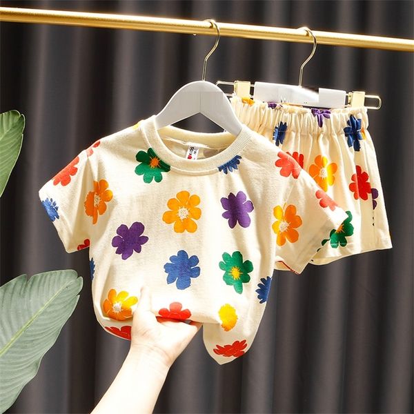 summer girls baby clothes kids outfits casual sports sets tshirt shorts suit for infant baby clothing out wear thin cool sets 220609, White
summer girls baby clothes kids outfits casual sports sets tshirt shorts suit for infant baby clothing out wear thin cool sets 220609, White