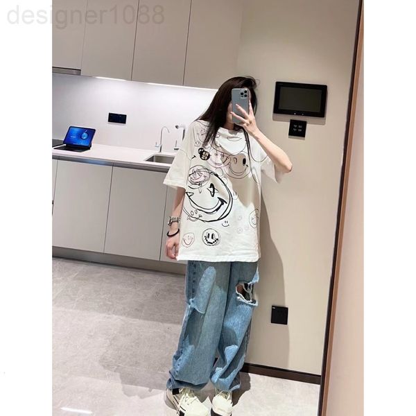women's t-shirt designer 22ss spring and summer new hand-painted smiling face print round neck short sleeve t-shirt super interesting f, White
women's t-shirt designer 22ss spring and summer new hand-painted smiling face print round neck short sleeve t-shirt super interesting f, White