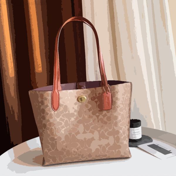 kou family classic willow one shoulder tote bag commuter mommy bag c letter pvc printed travel handbag
kou family classic willow one shoulder tote bag commuter mommy bag c letter pvc printed travel handbag