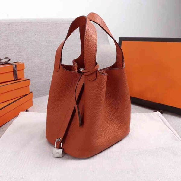 5a real leather new shoulder bags bucket women shopping designer hands cross body with lock picotin e88q
5a real leather new shoulder bags bucket women shopping designer hands cross body with lock picotin e88q