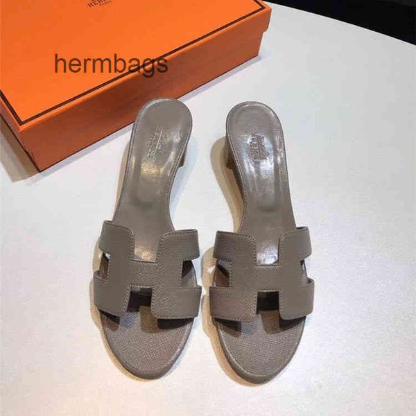 luxury h sllipper sandal oasis 2022 designer women herme oran sandals slippers of h women's summer leather 6uxf, Black
luxury h sllipper sandal oasis 2022 designer women herme oran sandals slippers of h women's summer leather 6uxf, Black