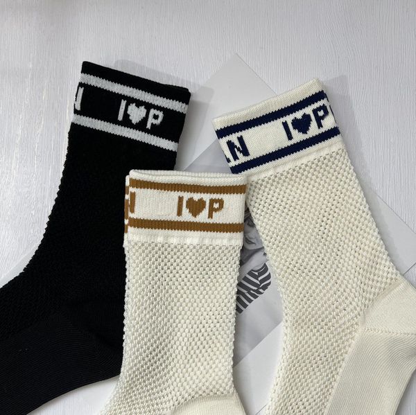 classic calf brand socks fashion hosiery spring summer letter love mesh hollowed hosierys designer middle tube sock ngr7, Black;white
classic calf brand socks fashion hosiery spring summer letter love mesh hollowed hosierys designer middle tube sock ngr7, Black;white