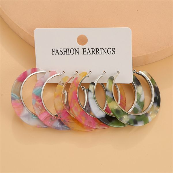 european and american fashion large circle gold acrylic charm geometric color resin circle drop earrings jewelry a563, Golden
european and american fashion large circle gold acrylic charm geometric color resin circle drop earrings jewelry a563, Golden
