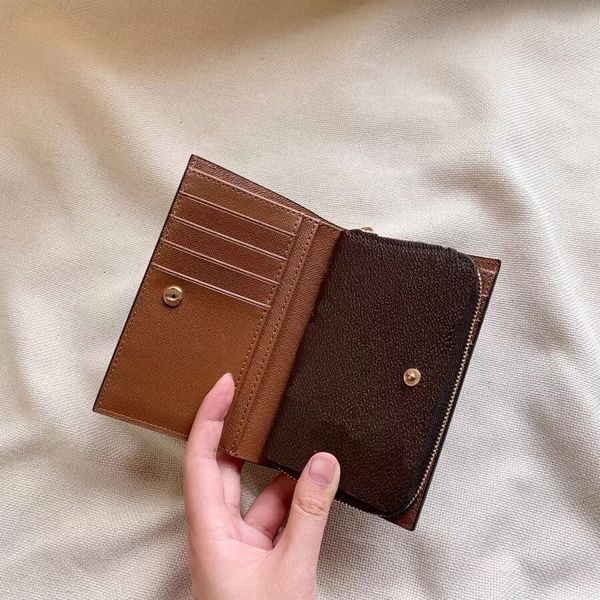 fashion wallet luxury lady's handbag clutch bags zipper snap button embossed pattern easy to carry and beautiful feature in modern urba, Black;red
fashion wallet luxury lady's handbag clutch bags zipper snap button embossed pattern easy to carry and beautiful feature in modern urba, Black;red