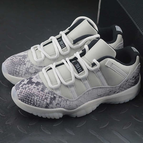 2022 jumpman 11 basketball shoes low snakeskin light bone 11s designer fashion sport running shoe with box
2022 jumpman 11 basketball shoes low snakeskin light bone 11s designer fashion sport running shoe with box