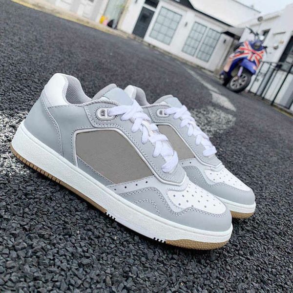 2022 designer b27 casual shoes men's women's sloping high-sneakers leather printed sneakers versatile stylist shoes 35-45 6aip, Black
2022 designer b27 casual shoes men's women's sloping high-sneakers leather printed sneakers versatile stylist shoes 35-45 6aip, Black