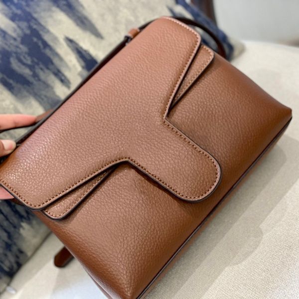 classic designer bags luxury women shoulder bag crossbody bags brand messenger purses wholesale
classic designer bags luxury women shoulder bag crossbody bags brand messenger purses wholesale