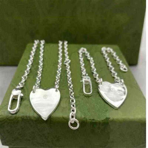 silver 925 love necklace bracelet designer women mens sterling silver heart pendant jewelry choker luxury necklaces bracelets for 2696
silver 925 love necklace bracelet designer women mens sterling silver heart pendant jewelry choker luxury necklaces bracelets for 2696