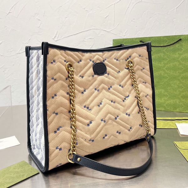 handbags shoulder bag totes shopping bags handbag purse women pouch quilted leather large capacity fashion letters removable straps
handbags shoulder bag totes shopping bags handbag purse women pouch quilted leather large capacity fashion letters removable straps
