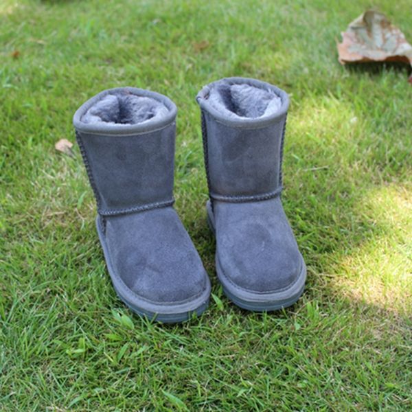 2022 classical u5281 cowhide children's snow boots warm non-slip children's shoes boots, Black
2022 classical u5281 cowhide children's snow boots warm non-slip children's shoes boots, Black
