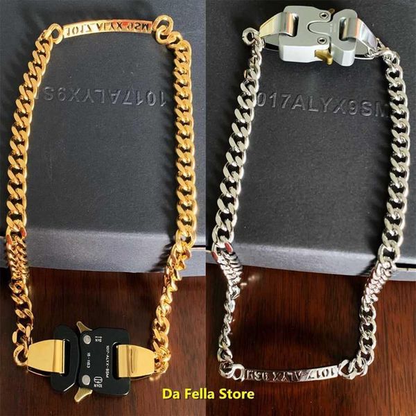 20fw alyx buckle necklace men women 1017-alyx-9sm charm necklaces hollow openwork letters stainless steel chain colorfast q0622328a, Silver
20fw alyx buckle necklace men women 1017-alyx-9sm charm necklaces hollow openwork letters stainless steel chain colorfast q0622328a, Silver