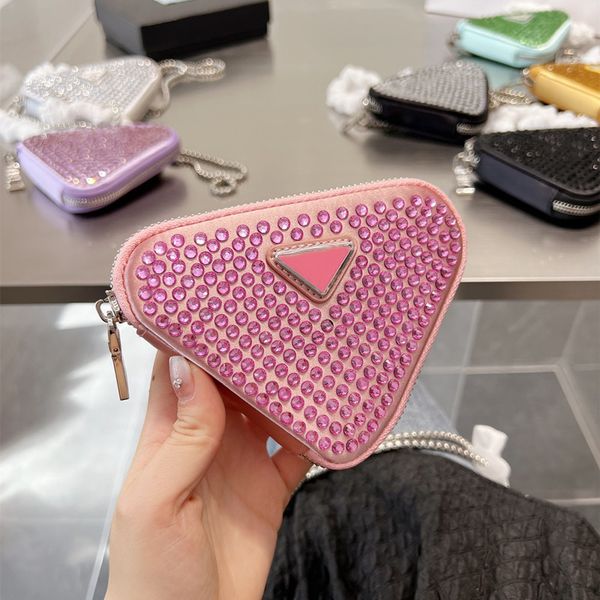 2023 glittering mini triangle bags diamond designer bag bead crossbody bag single shoulder cross body shining beads purse 5a
2023 glittering mini triangle bags diamond designer bag bead crossbody bag single shoulder cross body shining beads purse 5a