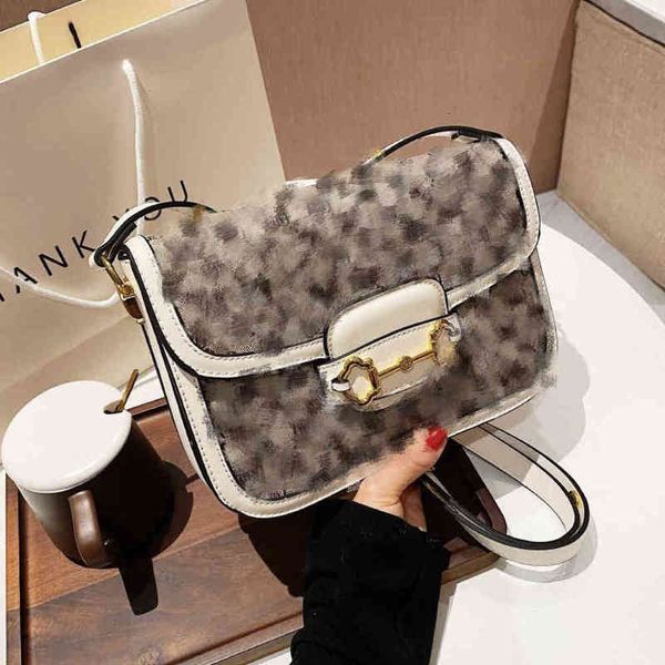 luxury designer handbag women shoulder bags women's type style single shoulder bag straps casual crossbody ladies leather underarm 55%
luxury designer handbag women shoulder bags women's type style single shoulder bag straps casual crossbody ladies leather underarm 55%