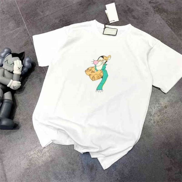 2022 new special offer model spring summer 22 couple age reduction character print casual loose round neck short sleeve t-shirt, White
2022 new special offer model spring summer 22 couple age reduction character print casual loose round neck short sleeve t-shirt, White