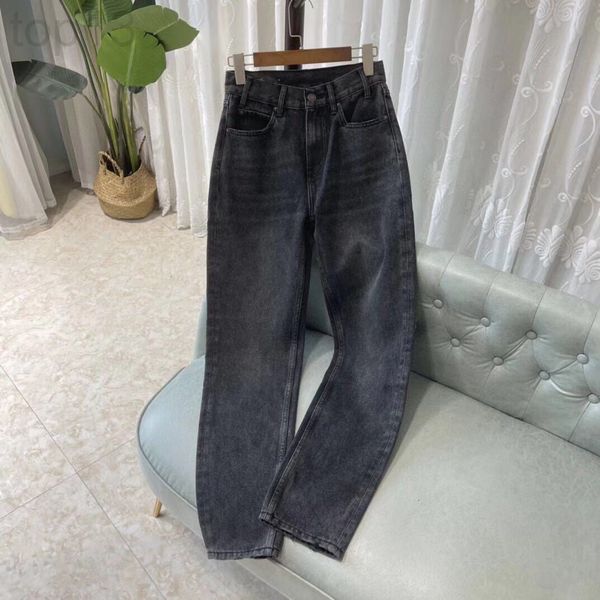 women's jeans designer autumn and winter new c white high waist thin long leg straight pants women's fashion celebrities wear out, Blue
women's jeans designer autumn and winter new c white high waist thin long leg straight pants women's fashion celebrities wear out, Blue