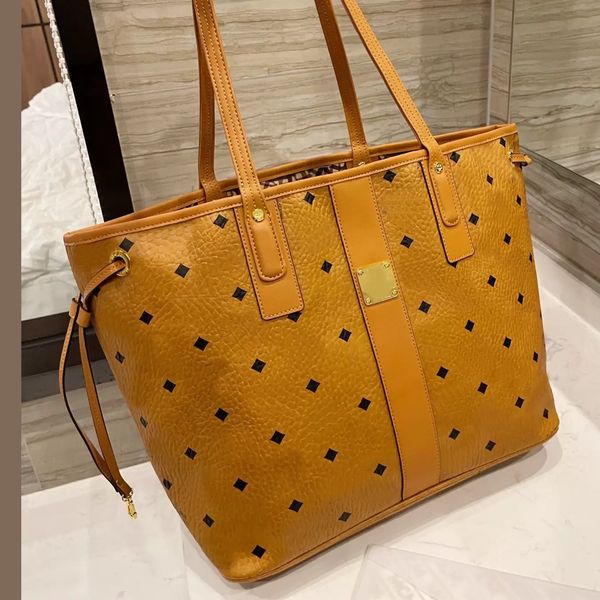 uxury designer leather fashion bag city tote double sided shopping clutch bags crossbody women's mens mc bag high capacity weekend shou
uxury designer leather fashion bag city tote double sided shopping clutch bags crossbody women's mens mc bag high capacity weekend shou