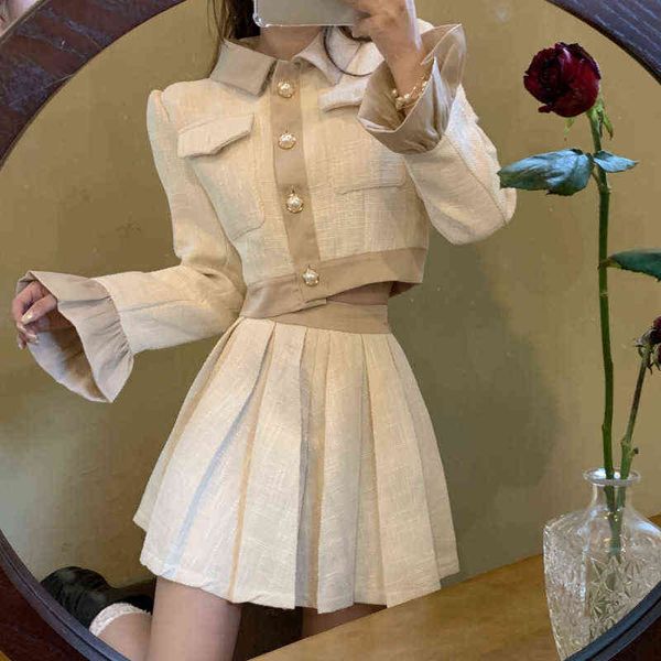 autumn new french vintage two piece set women crop short jacket coat pleated skirts sets high street fashion piece suits t220729, Gray
autumn new french vintage two piece set women crop short jacket coat pleated skirts sets high street fashion piece suits t220729, Gray