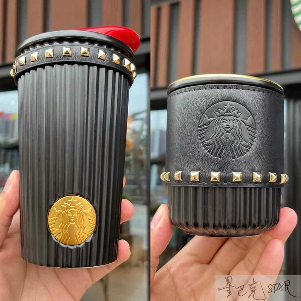 starbucks cup new year classic black gold retro bronze medal bronze chain rivet mark coffee table water cup
starbucks cup new year classic black gold retro bronze medal bronze chain rivet mark coffee table water cup