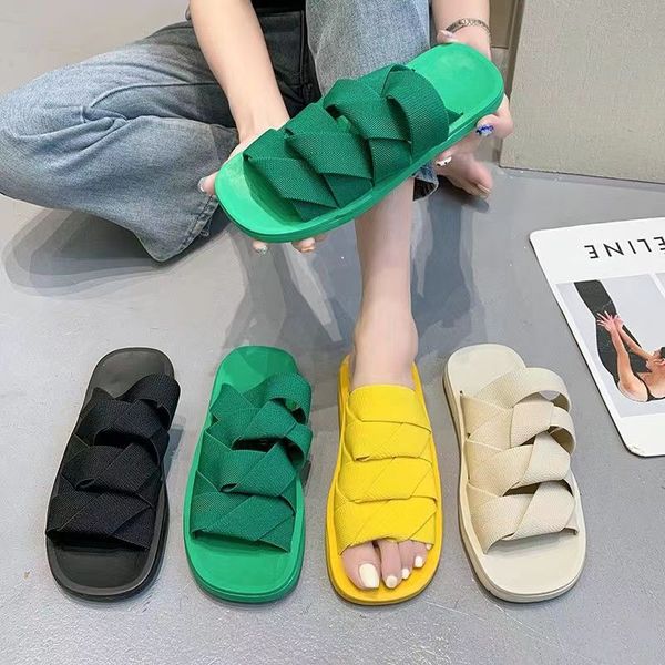 european station lovers op04 slippers summer fashion casual wear korean version of the trend of a flip-flop beach shoes for men and women, Black
european station lovers op04 slippers summer fashion casual wear korean version of the trend of a flip-flop beach shoes for men and women, Black