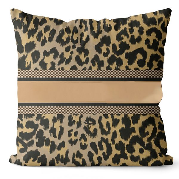letter lu 45x45cm designer pillow case cushion cover material classic printing pattern for home decoration throw
letter lu 45x45cm designer pillow case cushion cover material classic printing pattern for home decoration throw