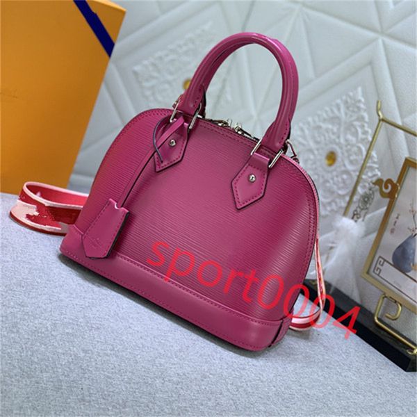 luxury brand luggage classic leather handbag women's purse gold shoulder bag crossed waist bag printed letters wide shoulder strap
luxury brand luggage classic leather handbag women's purse gold shoulder bag crossed waist bag printed letters wide shoulder strap