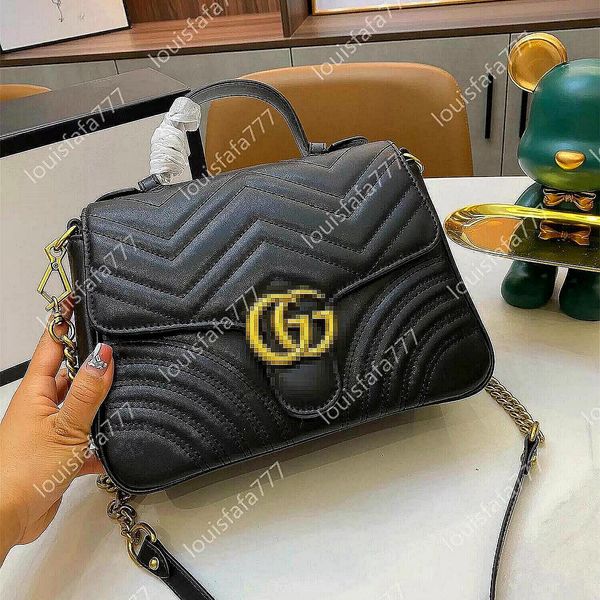 fashion women bags designers handbags wallets leather chain bag crossbody shoulder bags messenger tote bag purse 5 color ggs lvs louiseitys, Red;black
fashion women bags designers handbags wallets leather chain bag crossbody shoulder bags messenger tote bag purse 5 color ggs lvs louiseitys, Red;black