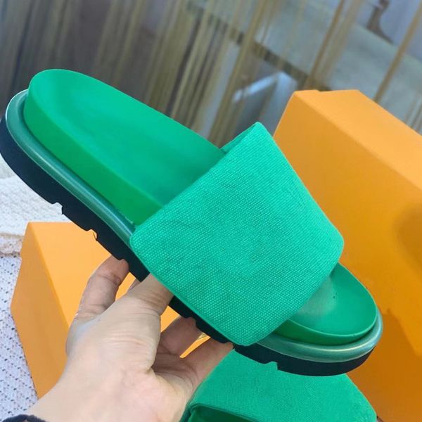 2022 outdoor woman slippers beach chancla muier genuine leather women shoes casaul sandals women flats chaussure femme, Black
2022 outdoor woman slippers beach chancla muier genuine leather women shoes casaul sandals women flats chaussure femme, Black