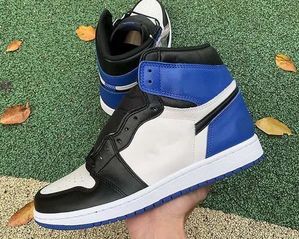 shoes high men's fragment x jumpman1 basketball design north carolina woman blue white sneaker casual size:us5.5-13
shoes high men's fragment x jumpman1 basketball design north carolina woman blue white sneaker casual size:us5.5-13