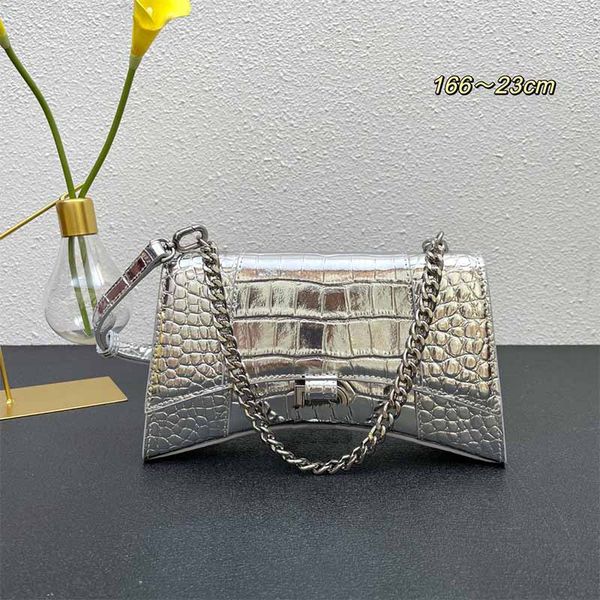 crocodile pattern tote bags leather designer bag ladies hourglass chain crossbody bag half moon appearance handbag drop a metal letter pull
crocodile pattern tote bags leather designer bag ladies hourglass chain crossbody bag half moon appearance handbag drop a metal letter pull