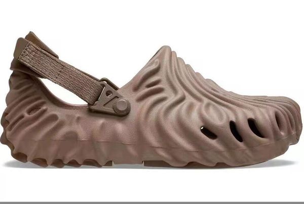 luxury designer women platform perforated sandals slippers made of transparent materials fashionable lovely sunny beach man shoes slipper, Black
luxury designer women platform perforated sandals slippers made of transparent materials fashionable lovely sunny beach man shoes slipper, Black
