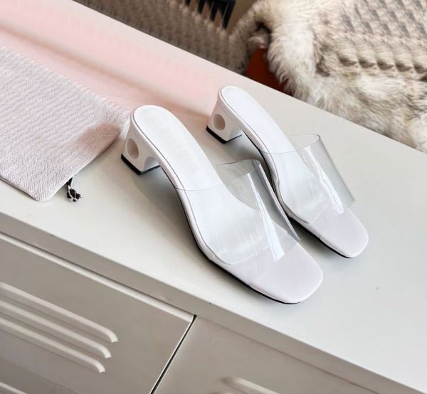 direct selling women's slippers fashion pvc slide leather thick heel 6.5cm sandals luxury wedding home beach shoes oversized 35-44, Black
direct selling women's slippers fashion pvc slide leather thick heel 6.5cm sandals luxury wedding home beach shoes oversized 35-44, Black