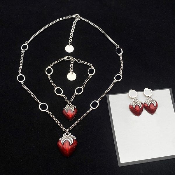 women strawberry link bracelet pendant studs fashion letters bracelets personality designer girls necklaces luxury earrings jewelry, Black
women strawberry link bracelet pendant studs fashion letters bracelets personality designer girls necklaces luxury earrings jewelry, Black
