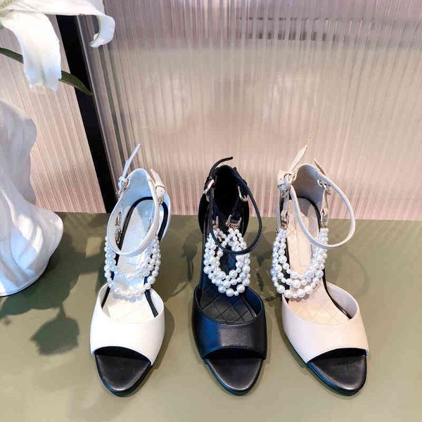 slippers est summer shoes woman retro genuine leather ankle-strap sandals open-fingers thin heels female boot r68h, Black
slippers est summer shoes woman retro genuine leather ankle-strap sandals open-fingers thin heels female boot r68h, Black