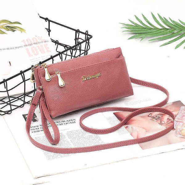 2022 luxury design women handbags and purse s single shoulder women's hold a small pu leather crossbody bag female purses
2022 luxury design women handbags and purse s single shoulder women's hold a small pu leather crossbody bag female purses
