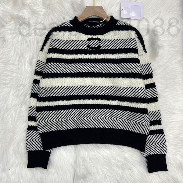 women's sweaters designer xiaoxiangfeng knitted striped cashmere pullover round neck sweater women's 2022 new loose and versatile, White;black
women's sweaters designer xiaoxiangfeng knitted striped cashmere pullover round neck sweater women's 2022 new loose and versatile, White;black