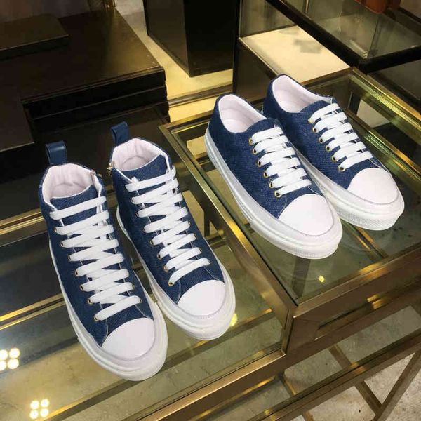 dress shoes designer lady flat casual shoe boot travel lace-up sneaker letters woman 100% leather fashion men gym running high women shoes l, Black
dress shoes designer lady flat casual shoe boot travel lace-up sneaker letters woman 100% leather fashion men gym running high women shoes l, Black