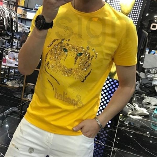 men's t-shirts designer 2022 summer new men's wear versatile fashion brand tiger head ice silk t-shirt slim fit drill short sleeve, White;black
men's t-shirts designer 2022 summer new men's wear versatile fashion brand tiger head ice silk t-shirt slim fit drill short sleeve, White;black