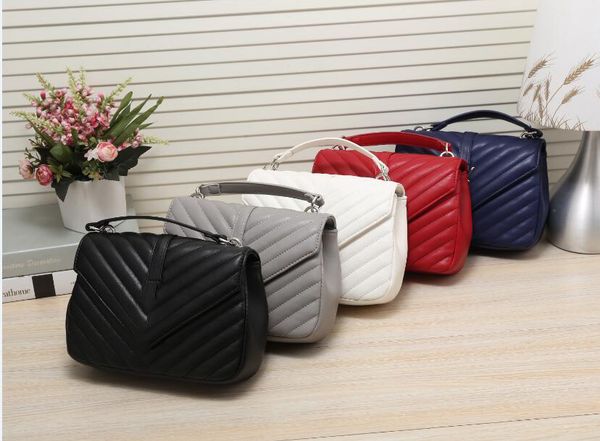 women's fashion designers handbags shoulder bag luxury totes purse handbag message bags cluth brand classic crossbody wholesale 24*17*6
women's fashion designers handbags shoulder bag luxury totes purse handbag message bags cluth brand classic crossbody wholesale 24*17*6